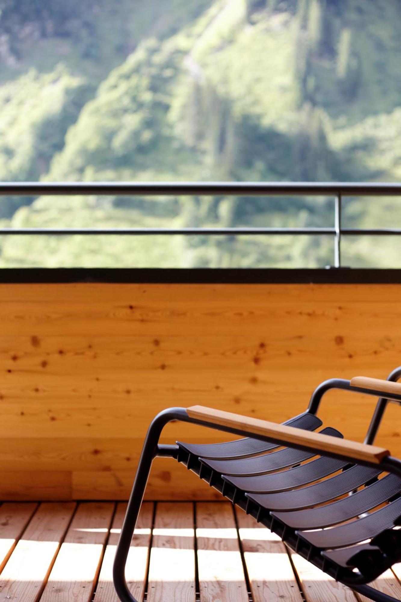 شقة Alpenstolz Damuels Haus 4 - Stilvoll Urlauben In Den Bergen الغرفة الصورة