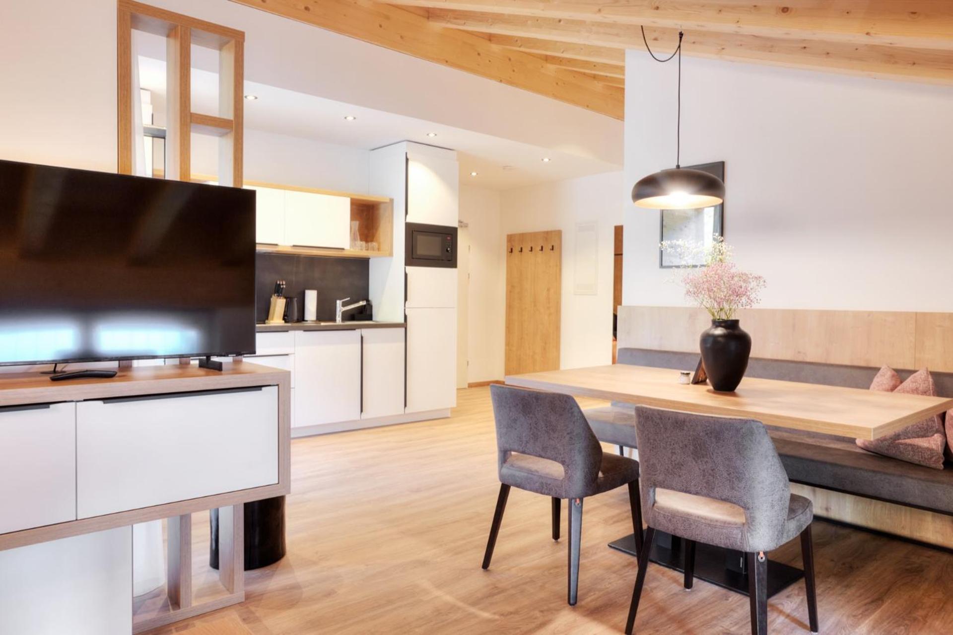 شقة Alpenstolz Damuels Haus 4 - Stilvoll Urlauben In Den Bergen المظهر الخارجي الصورة